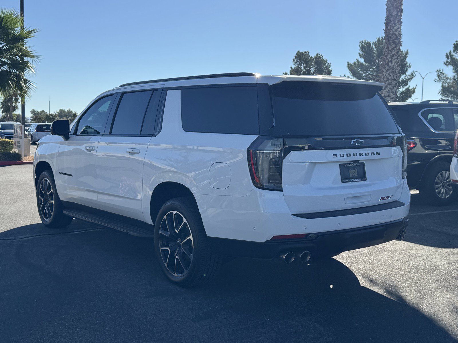 Used 2026 Chevrolet Suburban RST w/ Comfort Package AWD/4WD image 4