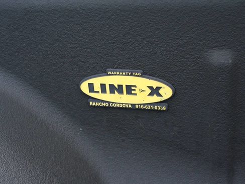 Used 2016 GMC Sierra 1500 SLT w/ Suspension Package, Off-Road AWD/4WD image 11