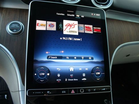 Certified 2025 Mercedes-Benz C 300 4MATIC Sedan image 24