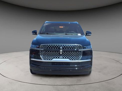 New 2026 Lincoln Navigator Reserve AWD/4WD image 15