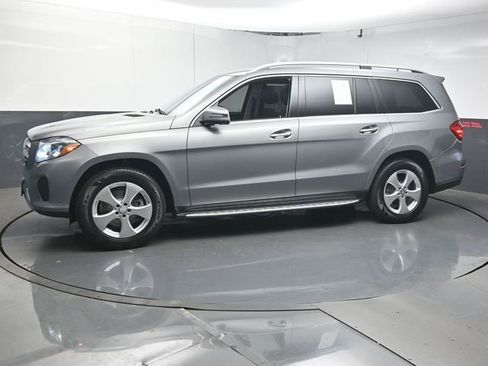 Used 2017 Mercedes-Benz GLS 450 4MATIC image 4