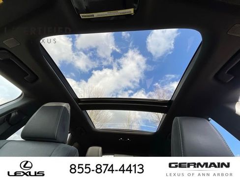 Certified 2024 Lexus RX 350 w/ Convenience Package image 20