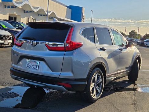 Used 2018 Honda CR-V LX image 4