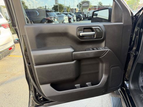 Used 2021 Chevrolet Silverado 1500 Custom AWD/4WD image 23