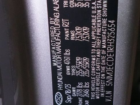 Used 2024 Hyundai Tucson Limited AWD/4WD image 47