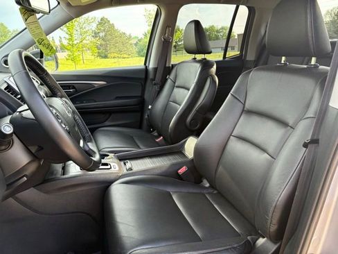 Used 2017 Honda Ridgeline RTL-T image 13