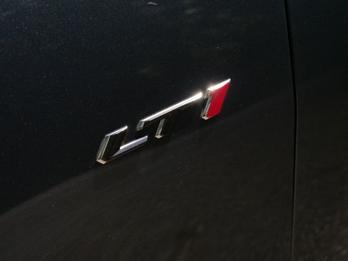 Used 2022 Chevrolet Camaro LT RWD image 40