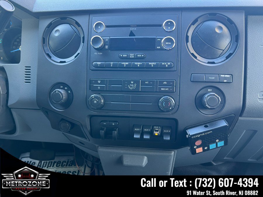 Used 2011 Ford F550 4x4 Regular Cab Super Duty w/ Payload Upgrade Pkg image 29
