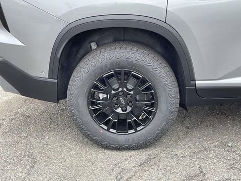 New 2026 Chevrolet Traverse Z71 w/ Enhanced Driving Package image 9