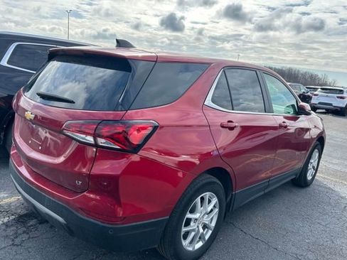 Used 2024 Chevrolet Equinox LT w/ LPO, Floor Liner Package image 4