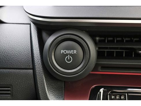 Used 2025 Toyota Prius Plug-In Hybrid image 26