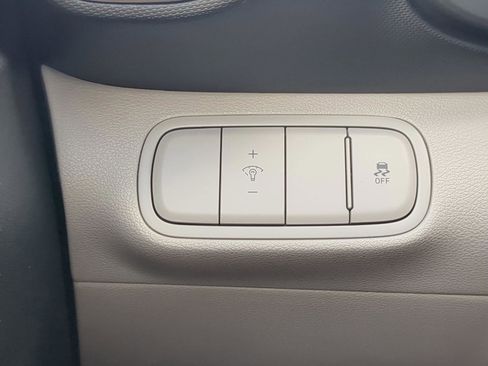 New 2026 Hyundai Venue SEL FWD image 22