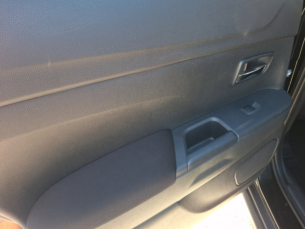 Used 2025 Mitsubishi Outlander Sport ES AWD/4WD image 19