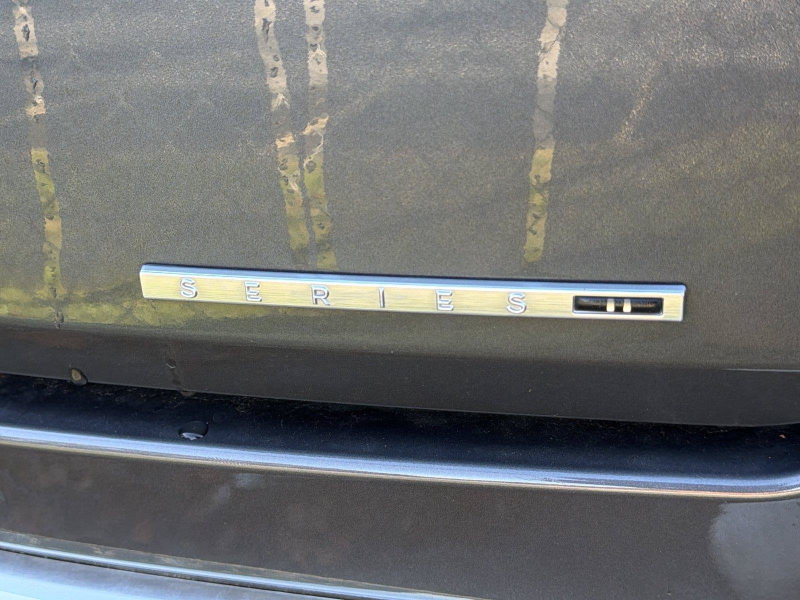 Used 2024 Jeep Wagoneer L Series II RWD image 6