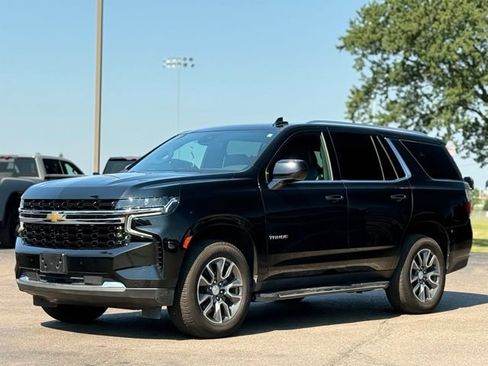 Used 2024 Chevrolet Tahoe LS AWD/4WD image 32