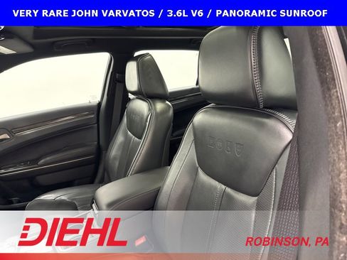 Used 2013 Chrysler 300 C image 19