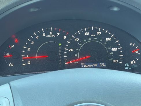 Used 2008 Toyota Camry image 18