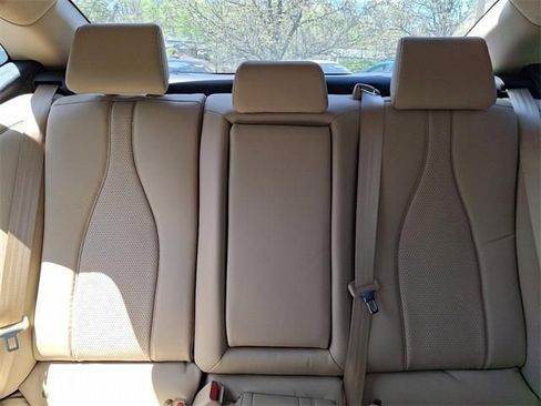 Certified 2025 Acura TLX w/ Technology Package image 21