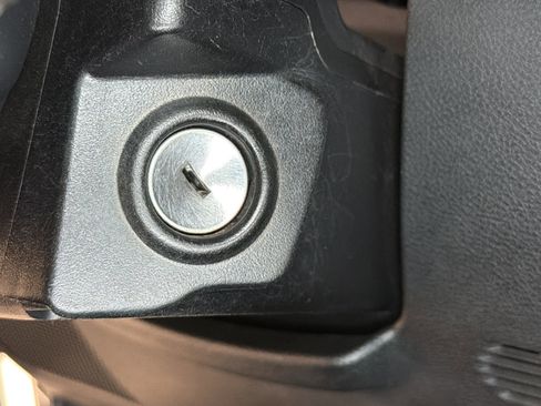 Used 2015 Jeep Wrangler Unlimited Sport image 24