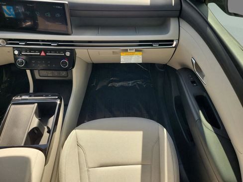 New 2026 Hyundai Tucson Blue SE image 31