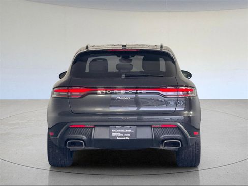 Used 2025 Porsche Macan image 7
