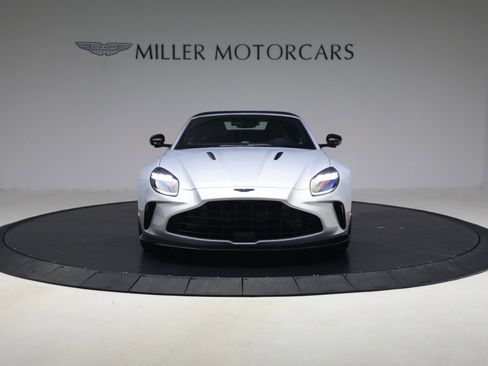 New 2026 Aston Martin V8 Vantage Roadster RWD image 24