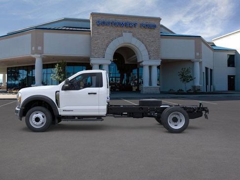 New 2026 Ford F550 XL image 3
