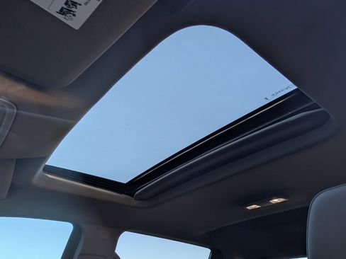 Used 2024 Chevrolet Silverado 1500 LT Trail Boss w/ LT Trail Boss Premium Package image 15