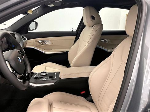 New 2026 BMW 330i Sedan w/ Premium Package RWD image 26