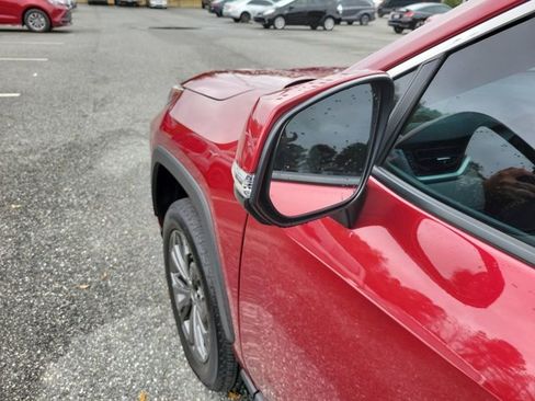 Used 2023 Toyota RAV4 XLE Premium image 18