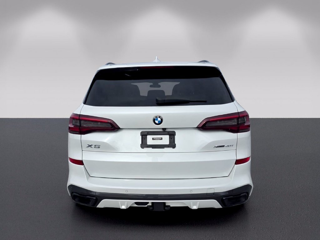 Certified 2021 BMW X5 xDrive40i w/ M Sport Package AWD/4WD image 5