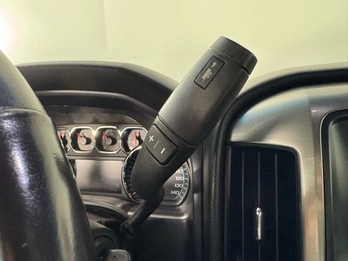 Used 2018 Chevrolet Silverado 1500 LT w/ All Star Edition image 20