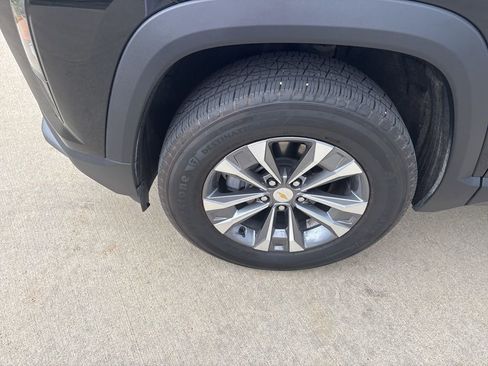 New 2026 Chevrolet Equinox LT FWD image 50