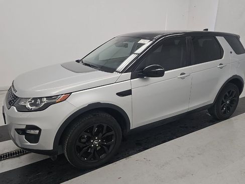 Used 2017 Land Rover Discovery Sport HSE image 1
