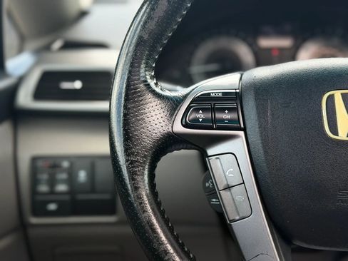 Used 2012 Honda Odyssey EX-L image 36