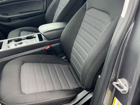 Used 2024 Ford Edge SE w/ Black Appearance Package AWD/4WD image 20