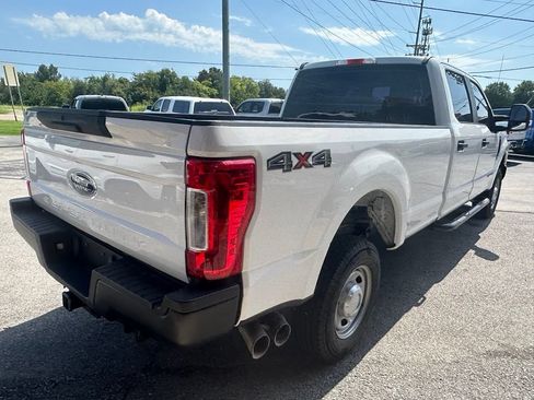 Used 2019 Ford F250 XL w/ Power Equipment Group AWD/4WD image 3