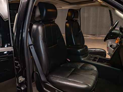 Used 2007 Chevrolet Avalanche LT w/ LT Preferred Equipment Group image 22