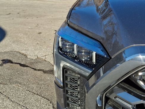 New 2026 Toyota Tundra Platinum AWD/4WD image 7
