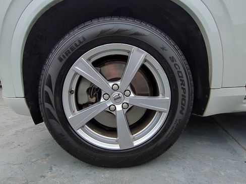 Used 2016 Volvo XC90 T5 Momentum AWD/4WD image 10