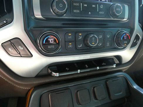 Certified 2018 GMC Sierra 1500 SLT w/ Texas SLT Premium Package AWD/4WD image 26