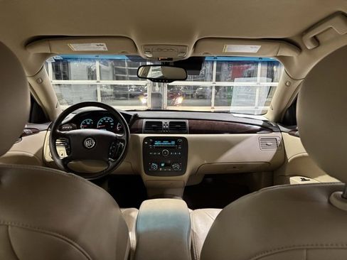 Used 2011 Buick Lucerne CXL image 14