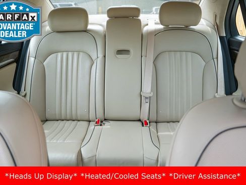 Used 2017 Genesis G90 3.3T Premium image 21