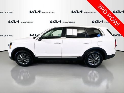 Certified 2024 Kia Telluride LX FWD image 5
