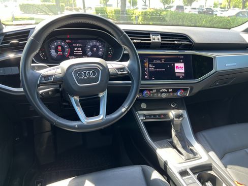 Used 2020 Audi Q3 2.0T Premium AWD/4WD image 38