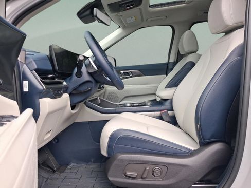 New 2026 Kia Carnival SX Prestige FWD image 27