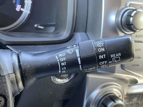 Used 2017 Toyota 4Runner Limited AWD/4WD image 36