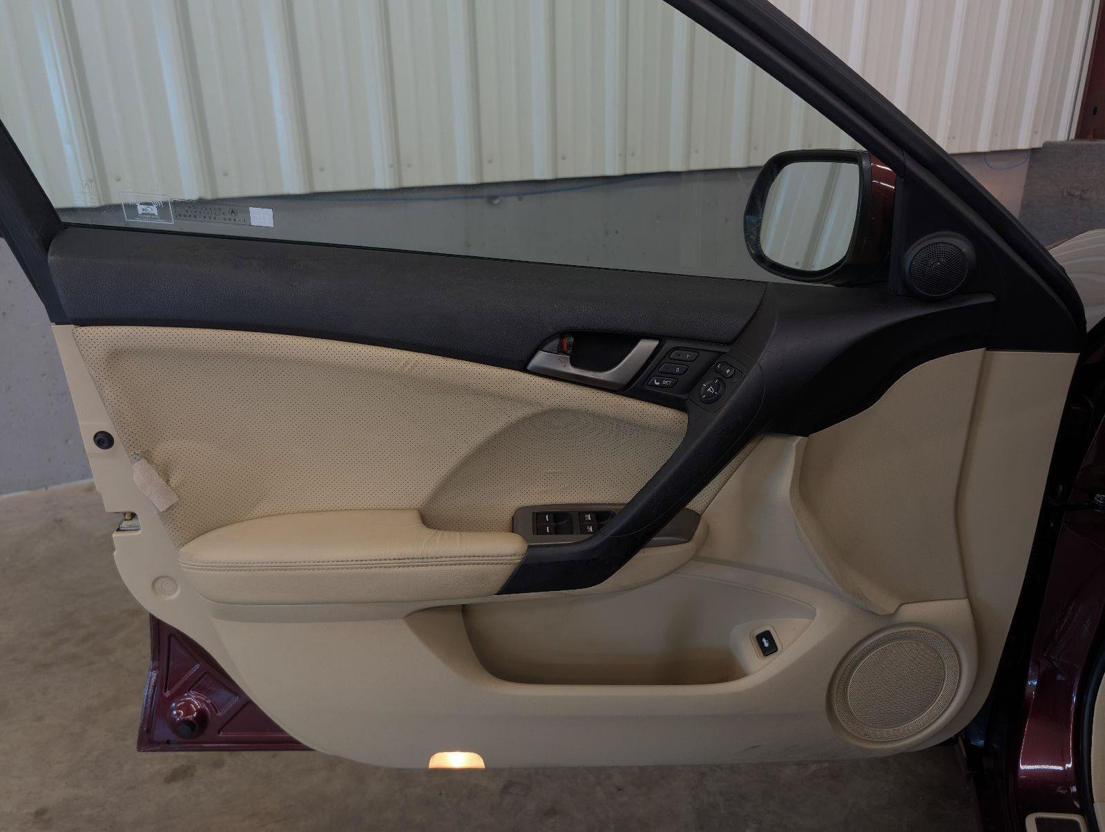 Used 2010 Acura TSX Sedan FWD image 18