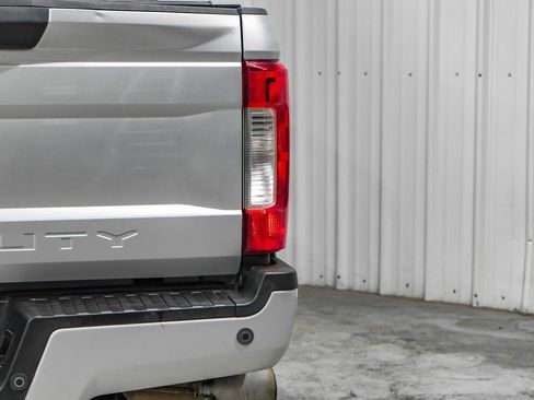 Used 2019 Ford F250 Lariat image 51