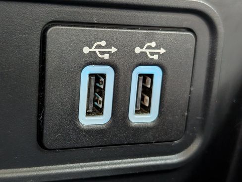 Used 2021 Ford EcoSport S image 27